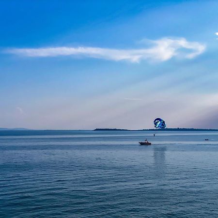 Panorama Fort Beach, Фамилно Студио Deluxe Sveti Vlas Eksteriør bilde