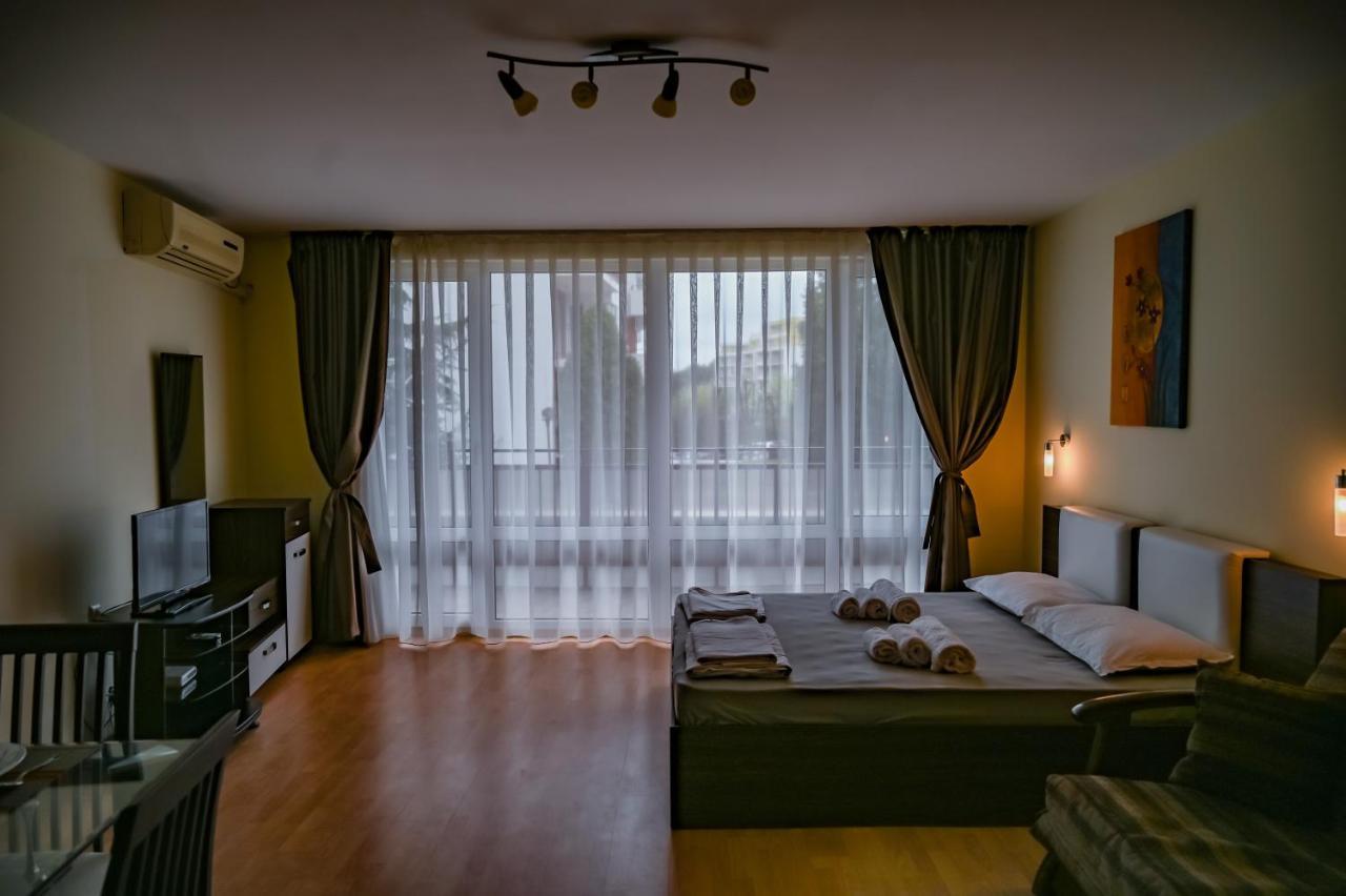 Panorama Fort Beach, Фамилно Студио Deluxe Sveti Vlas Eksteriør bilde