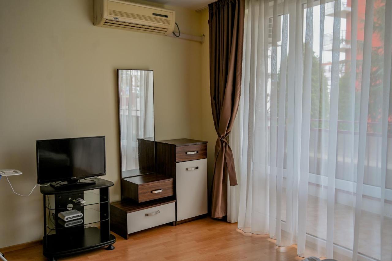 Panorama Fort Beach, Фамилно Студио Deluxe Sveti Vlas Eksteriør bilde