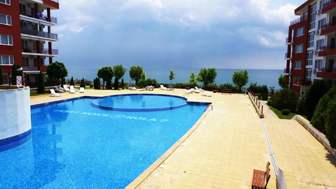 Panorama Fort Beach, Фамилно Студио Deluxe Sveti Vlas Eksteriør bilde